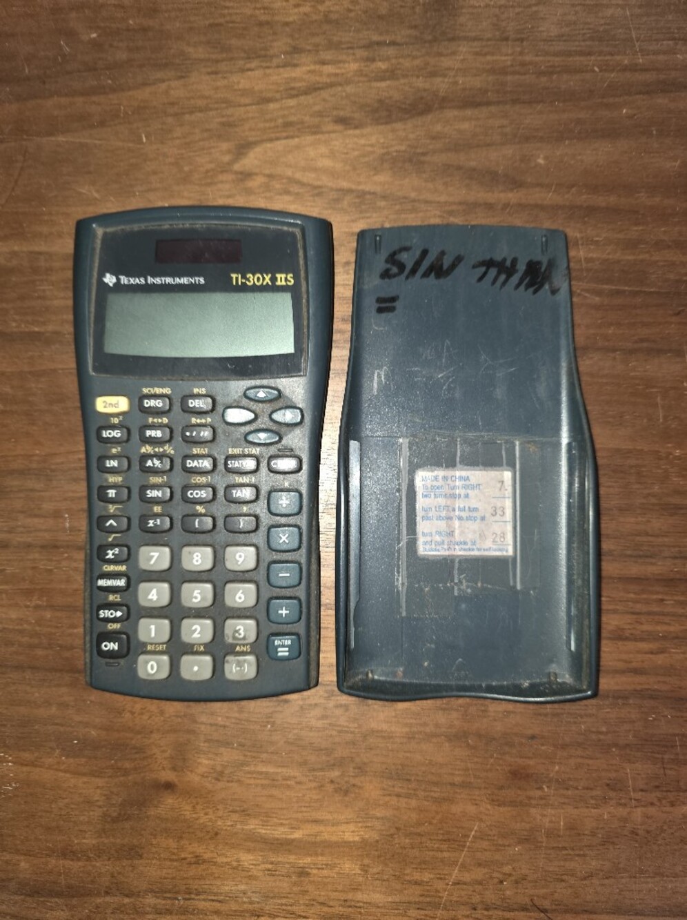 Working Used TEXAS INSTRUMENTS TI-30X IIS Scientific Calculator